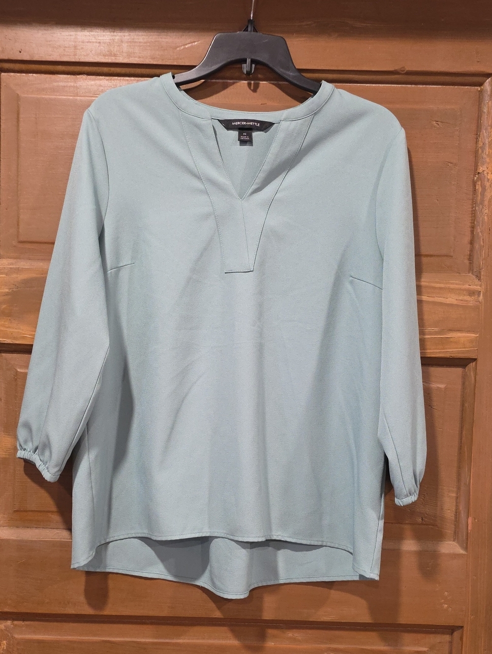 Light Aqua Split V-Neck Long Sleeve Blouse